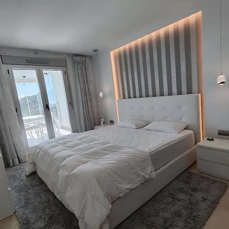 La Mairena - Chic Getaway With Sea & Mountain Views, And Sports Marbella