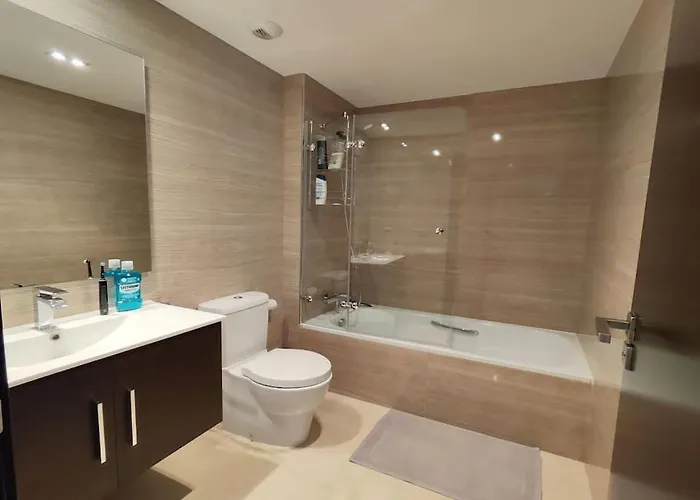 La Mairena - Chic Getaway With Sea & Mountain Views, And Sports 马尔韦利亚