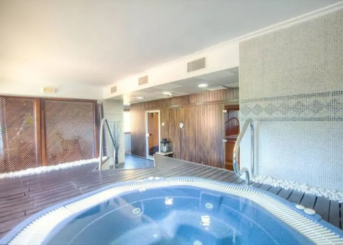 公寓 La Mairena - Chic Getaway With Sea & Mountain Views, And Sports *