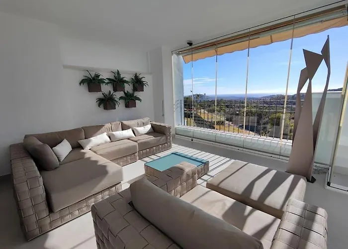 公寓 La Mairena - Chic Getaway With Sea & Mountain Views, And Sports 马尔韦利亚