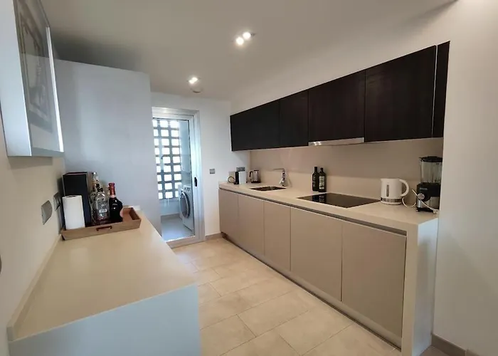 公寓 La Mairena - Chic Getaway With Sea & Mountain Views, And Sports 马尔韦利亚