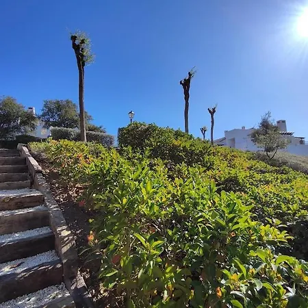 La Mairena - Chic Getaway With Sea & Mountain Views, And Sports