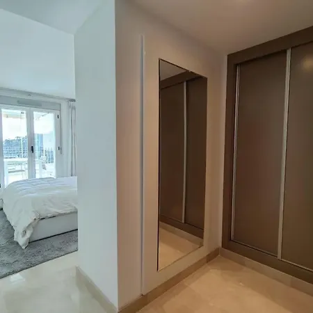 La Mairena - Chic Getaway With Sea & Mountain Views, And Sports Apartamento *