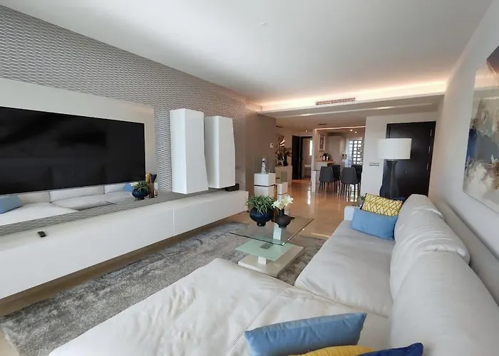 La Mairena - Chic Getaway With Sea & Mountain Views, And Sports * Марбелья